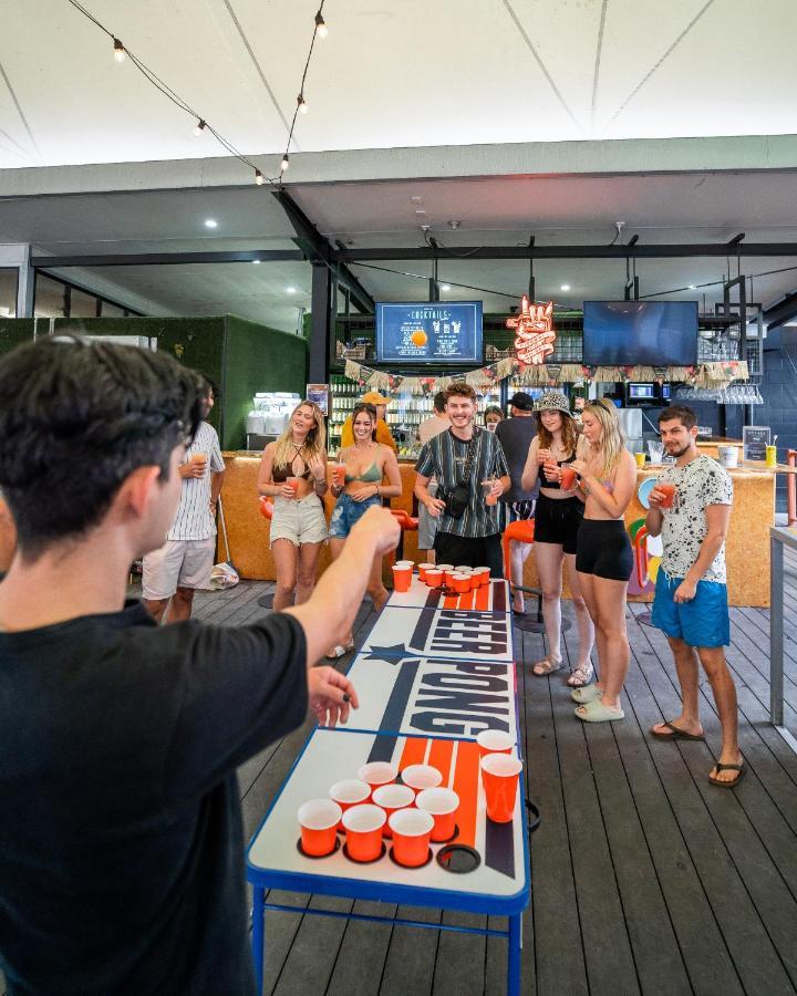 Mad Monkey Jungle Hostel Cairns Kültér fotó