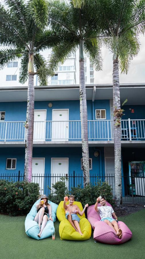 Mad Monkey Jungle Hostel Cairns Kültér fotó